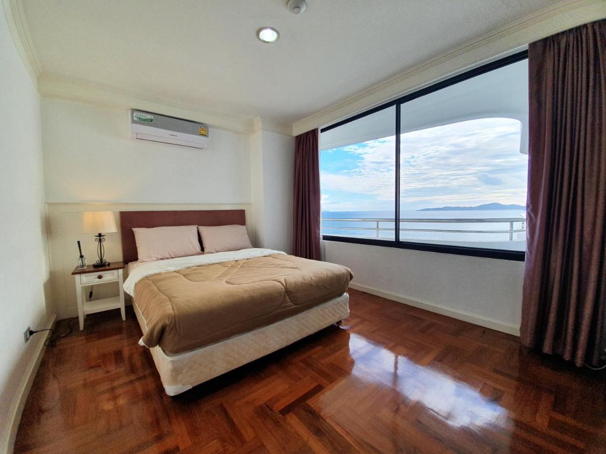 Spacious Room With Ocean & City View Pattaya Eksteriør billede